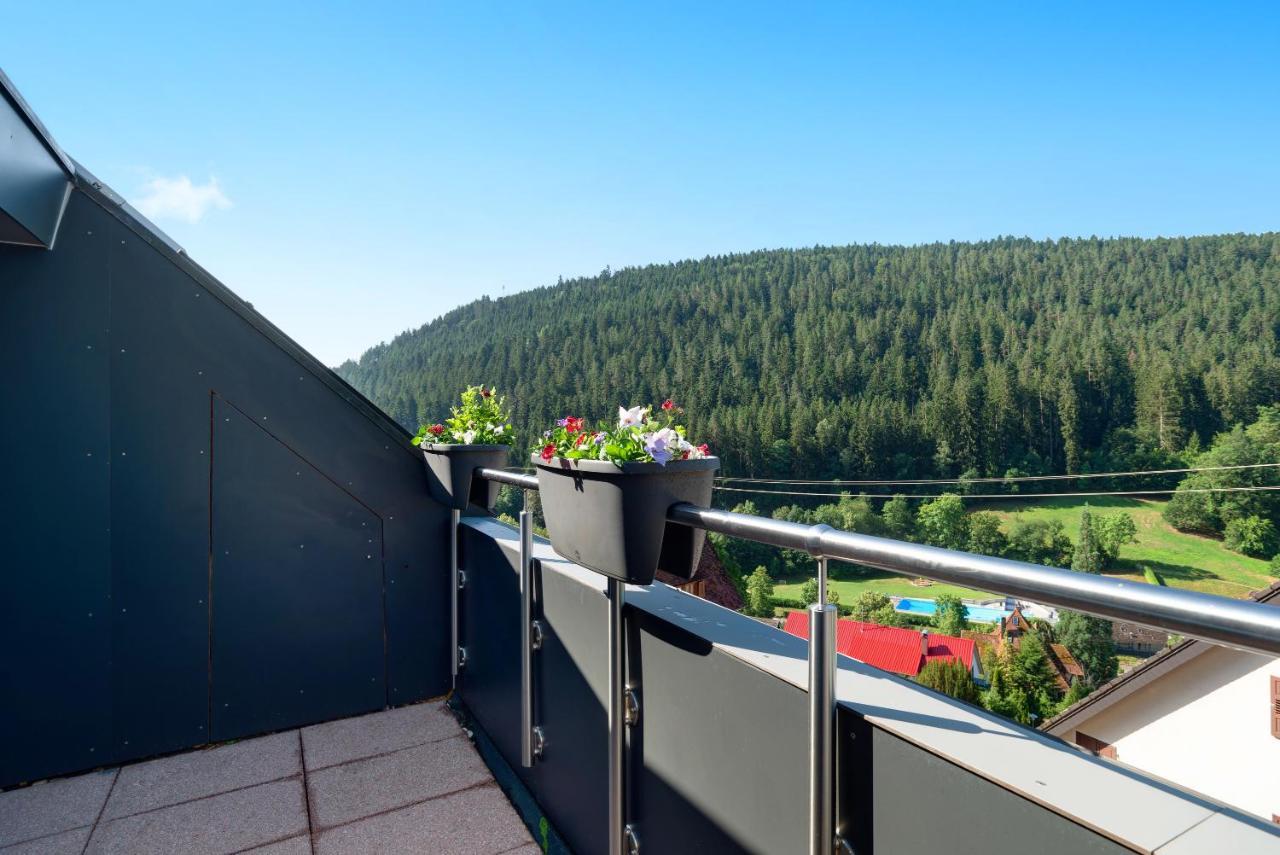 Haus Erika Ferienwohnung 2 Bad Teinach-Zavelstein Luaran gambar