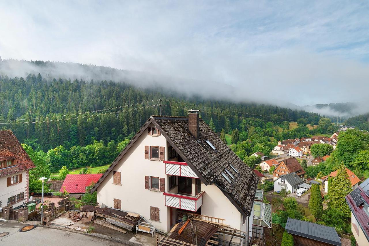 Haus Erika Ferienwohnung 2 Bad Teinach-Zavelstein Luaran gambar